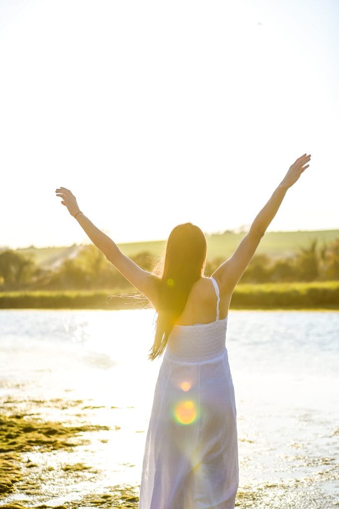 Crossroads astrology session with Ellie Cleary